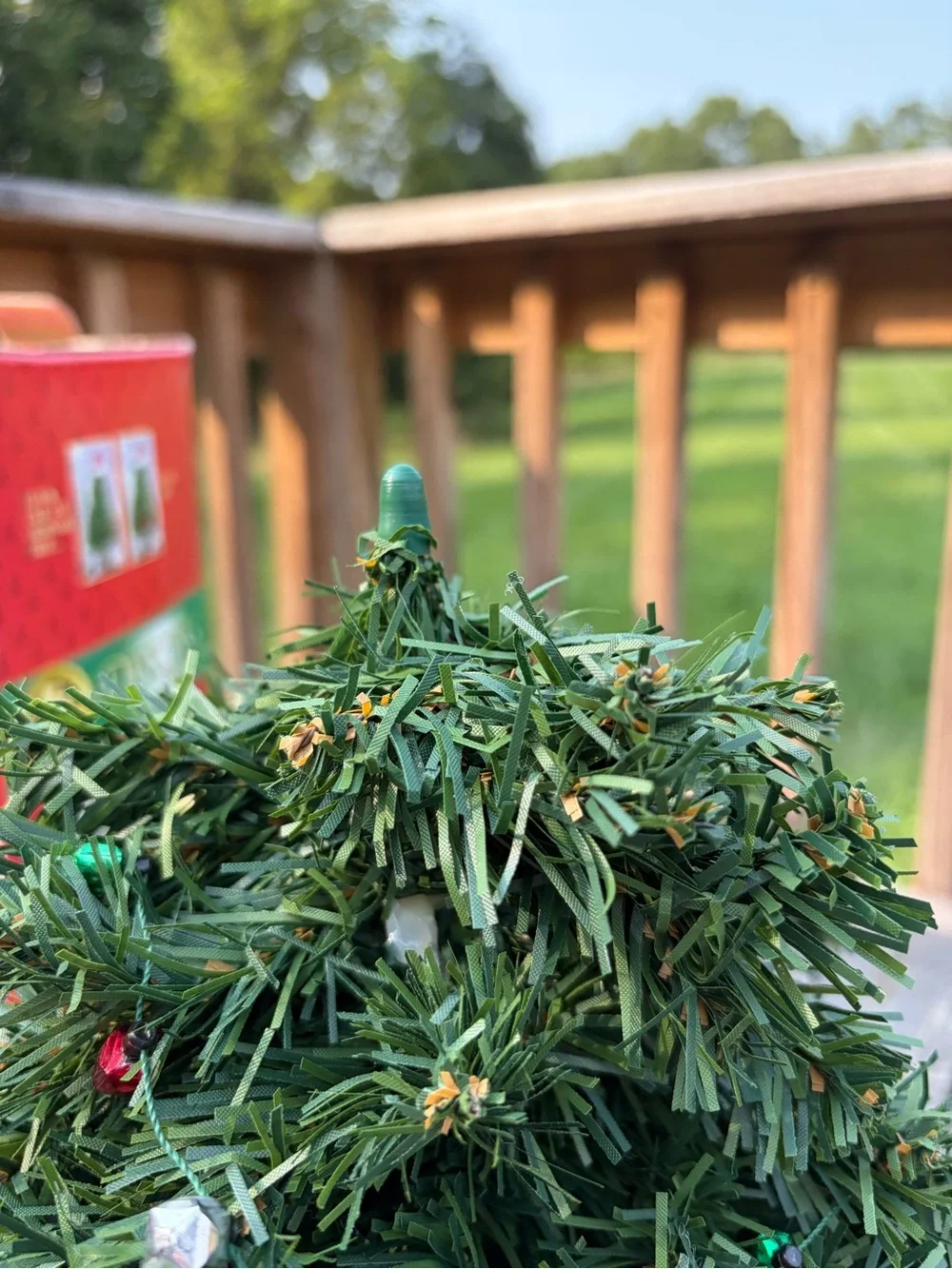 Gemmy this tree
